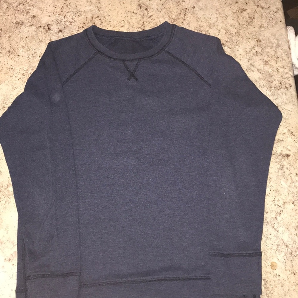 Eddie Bauer medium weight crew neck sweatshirt